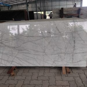 Irani Carrara (16MM)
